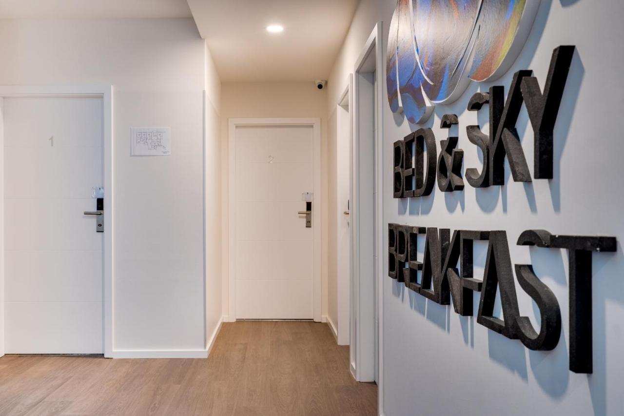 B&B Sky Center 4*